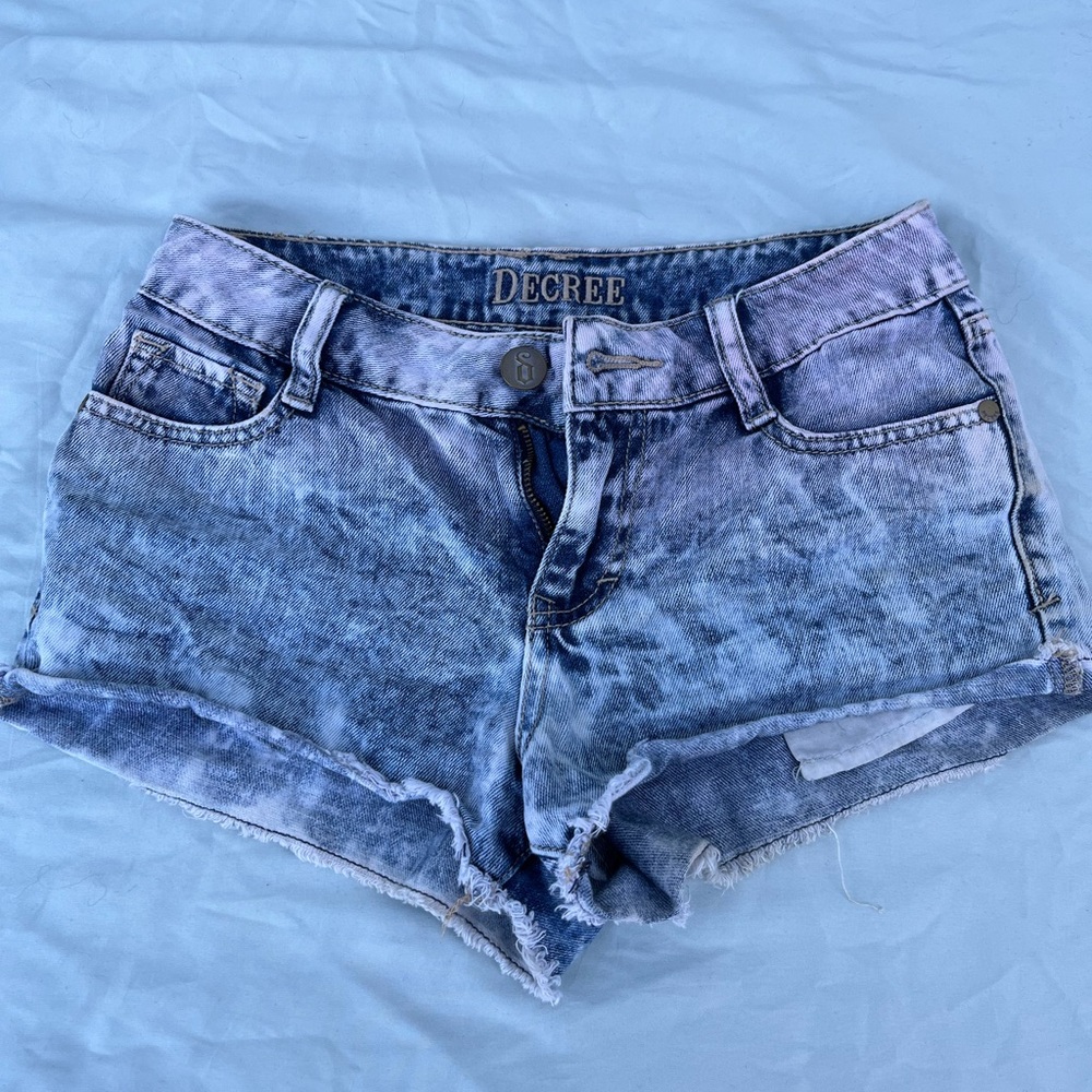 Decree high waisted jean shorts